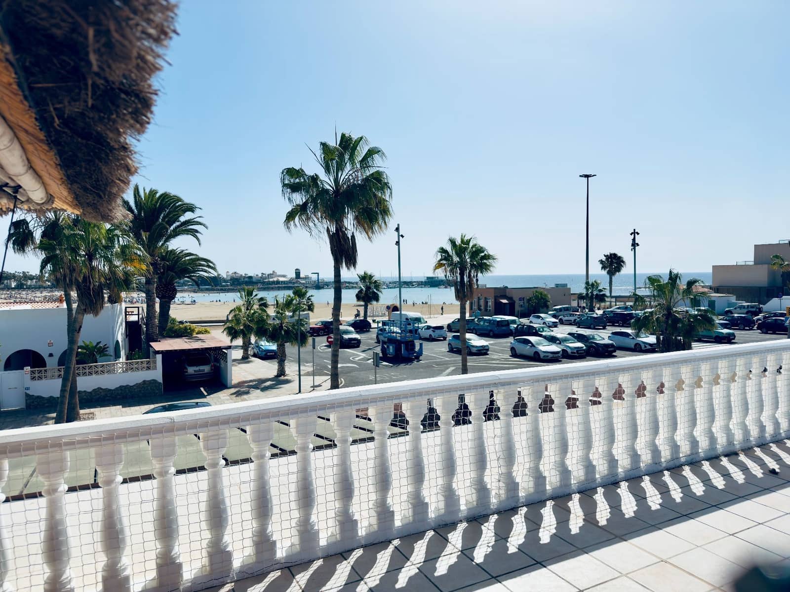 4 Zimmer Villa zu verkaufen in Caleta de Fuste mit Pool Garage - 890.000 € (Ref: 9573975)