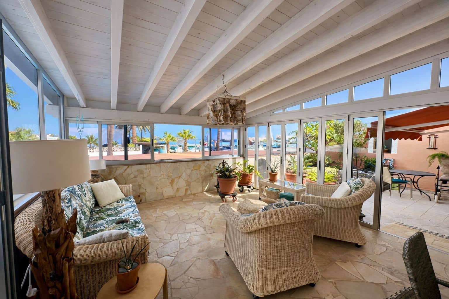 4 sovrum Villa till salu i Caleta de Fuste med pool garage - 890 000 € (Ref: 9573975)