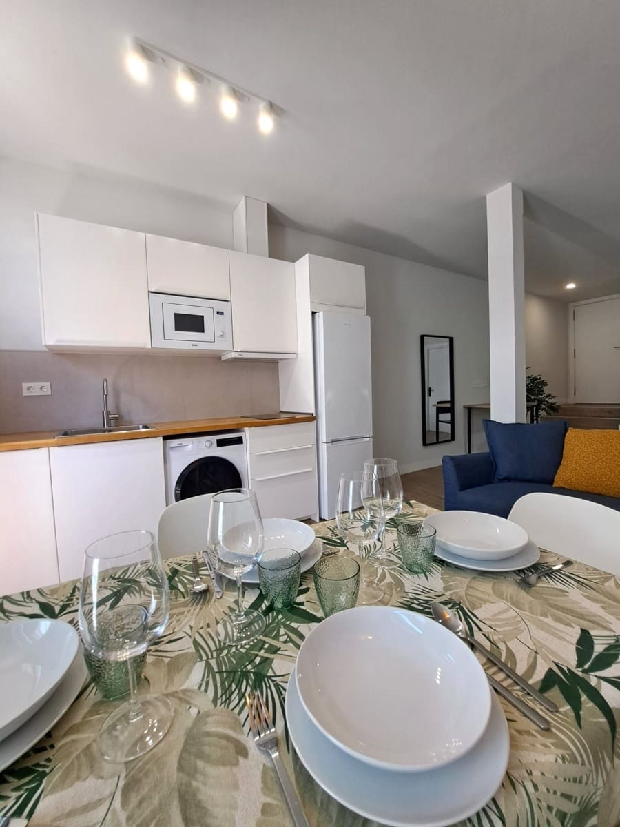 1 bedroom Apartment for sale in Corralejo with pool - € 205,000 (Ref: 9590731)