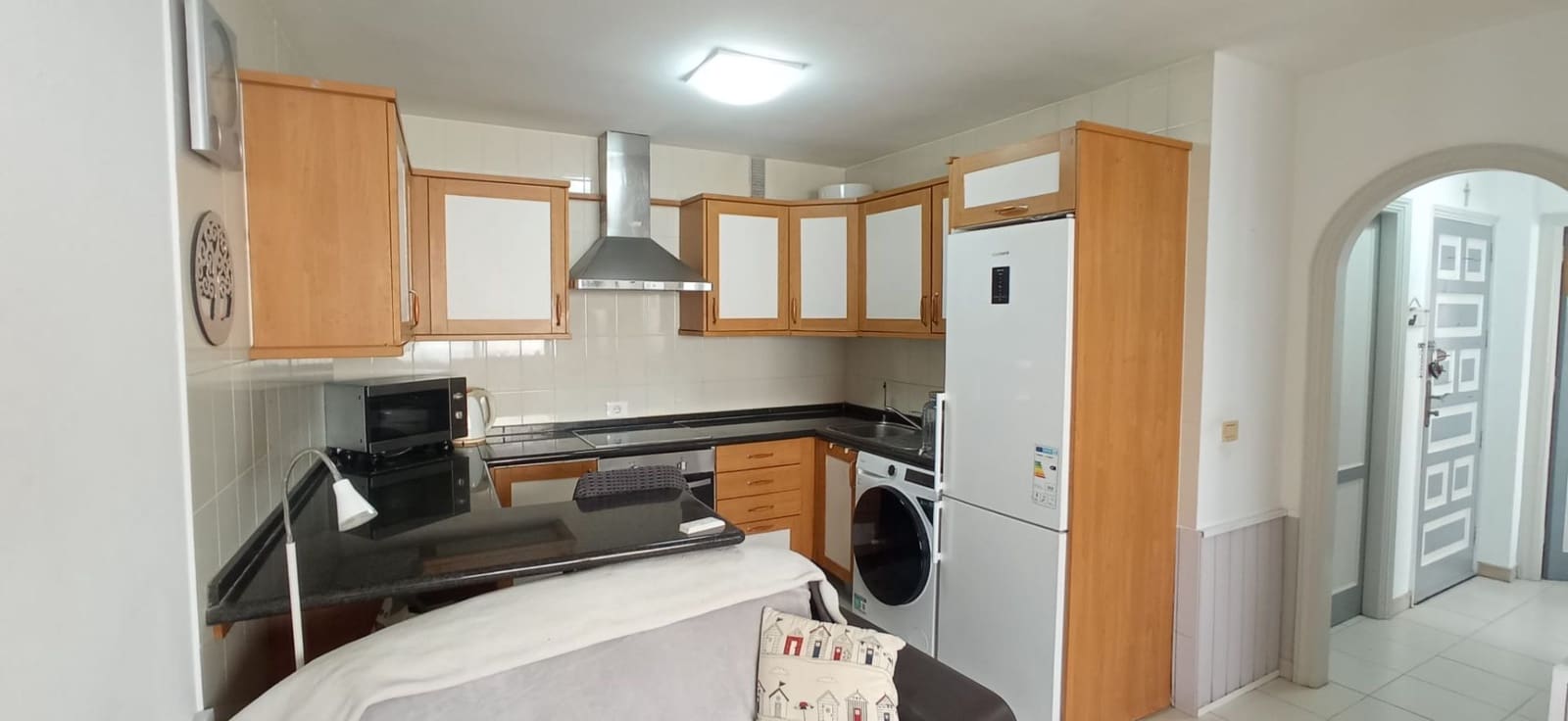 Piso de 2 habitaciones en El Cotillo en venta - 179.000 € (Ref: 9601035)