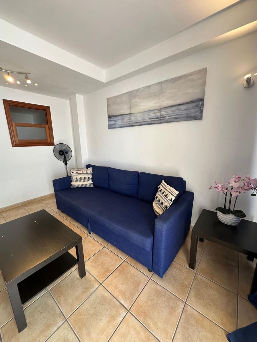 2 soveværelse Lejlighed til salg i Caleta de Fuste med swimmingpool - € 190.000 (Ref: 9618976)