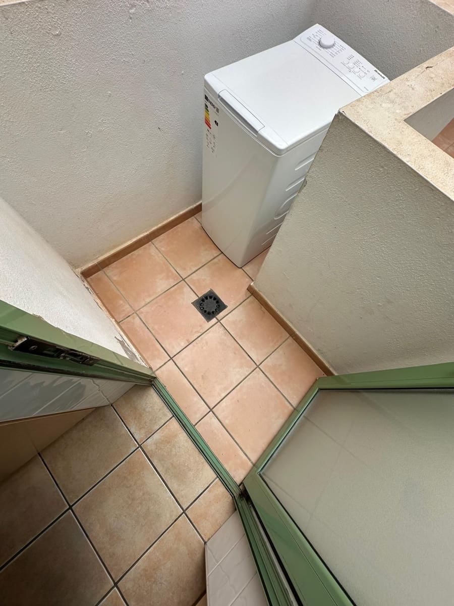 2 soveværelse Lejlighed til salg i Caleta de Fuste med swimmingpool - € 190.000 (Ref: 9618976)