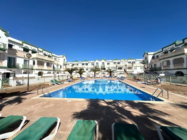 2 quarto Apartamento para venda em Caleta de Fuste, Antigua com piscina - 190 000 € (Ref: 9618976)