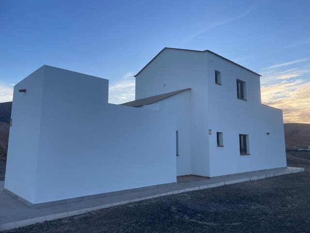 3 Zimmer Villa zu verkaufen in Betancuria mit Pool Garage - 360.000 € (Ref: 9618977)