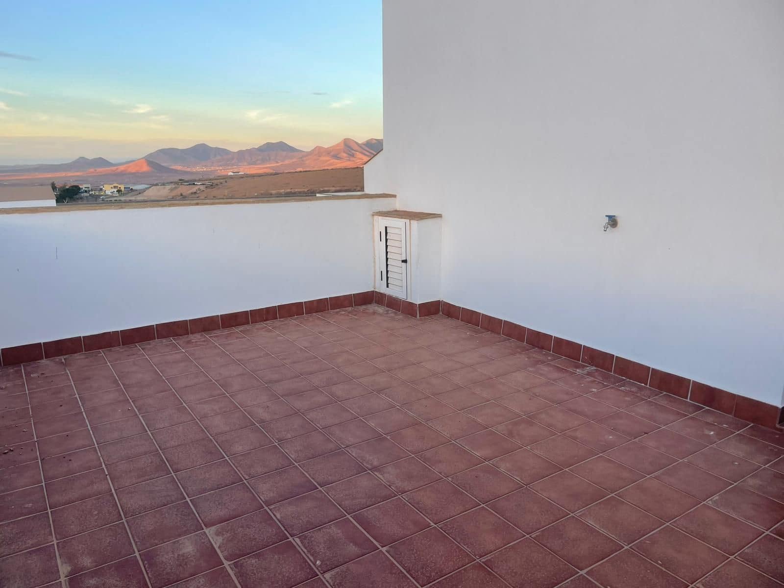 3 Zimmer Villa zu verkaufen in Betancuria mit Pool Garage - 360.000 € (Ref: 9618977)