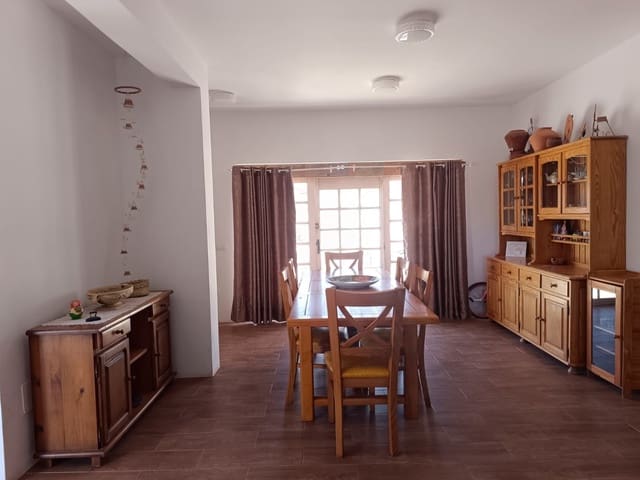 3 Zimmer Villa zu verkaufen in Casillas de Morales, Antigua - 580.000 € (Ref: 9639107)