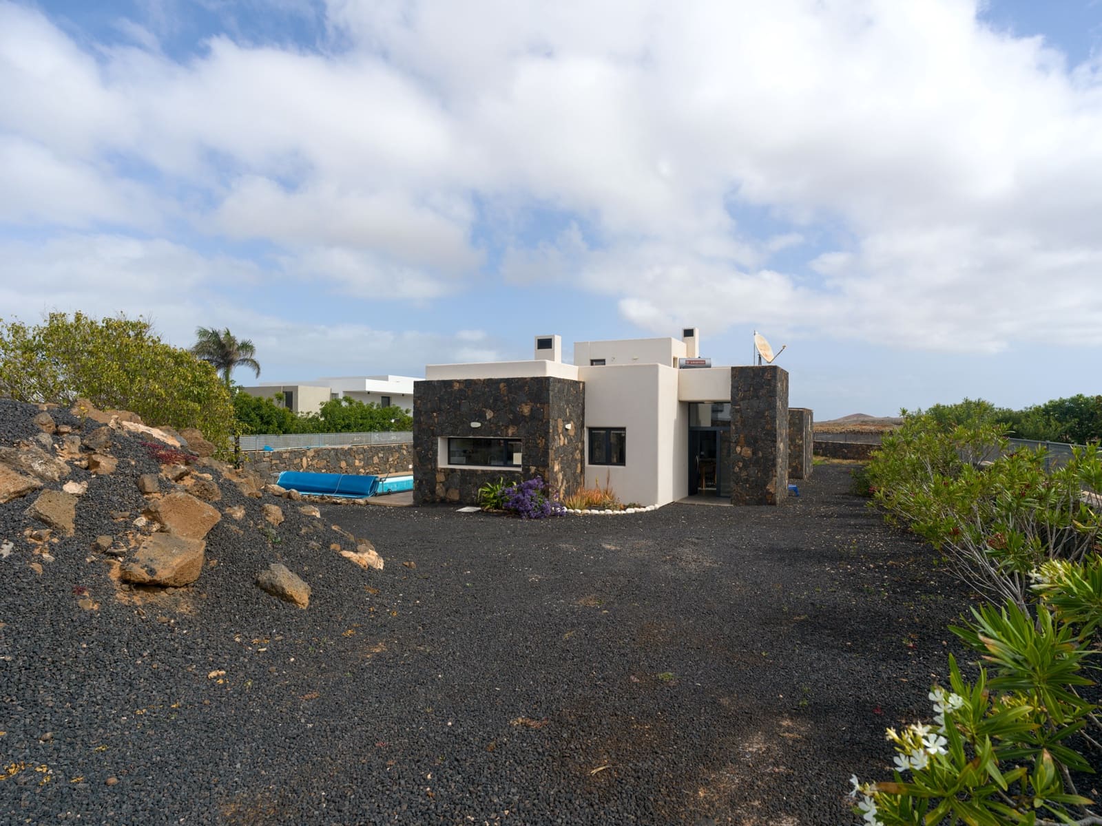 3 soveværelse Villa til salg i Lajares med swimmingpool garage - € 1.600.000 (Ref: 9643783)