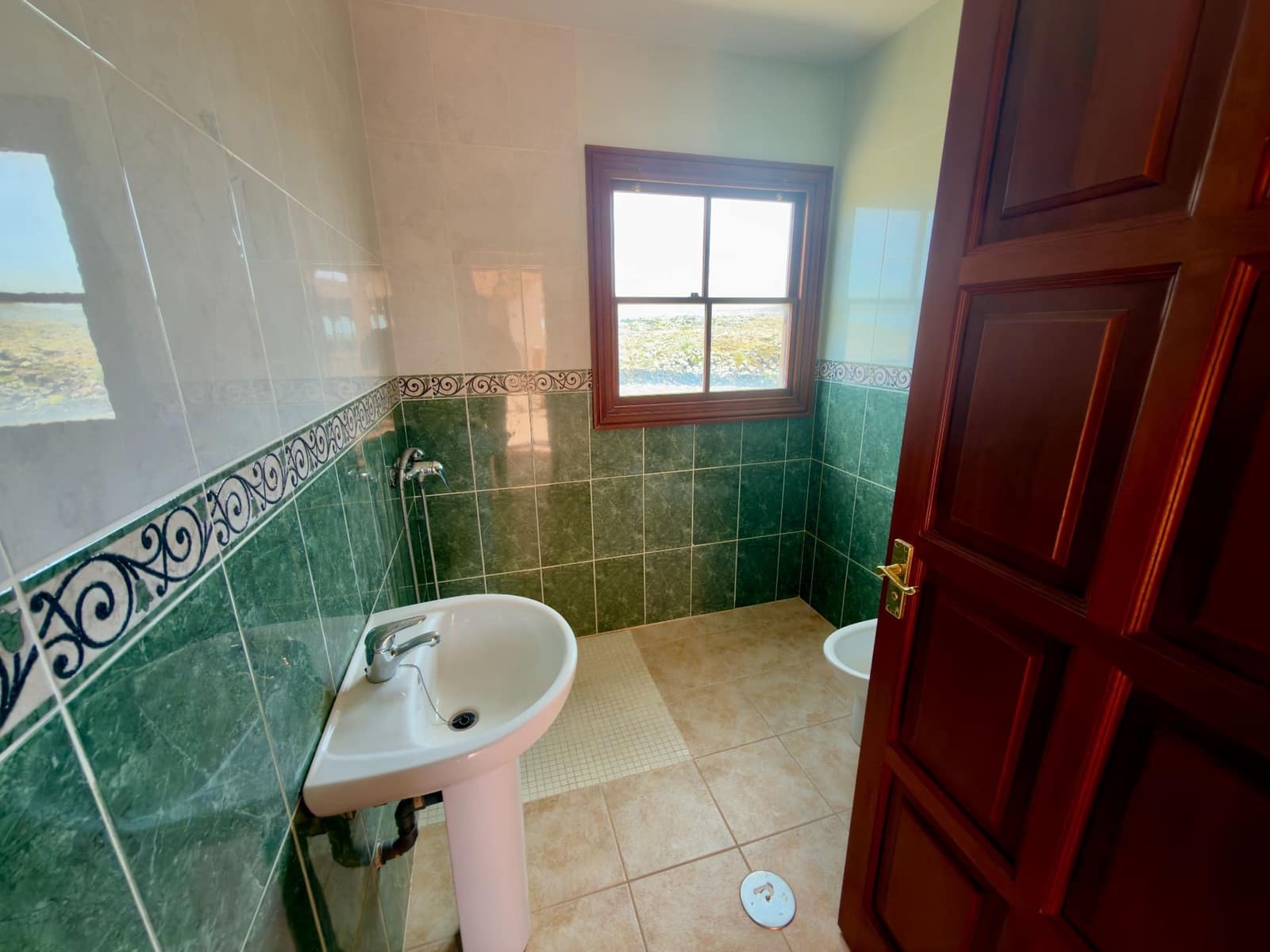 8 soveværelse Villa til salg i El Cotillo med garage - € 800.000 (Ref: 9658359)