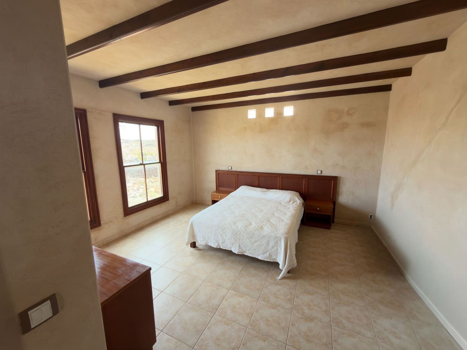 8 soveværelse Villa til salg i El Cotillo med garage - € 800.000 (Ref: 9658359)