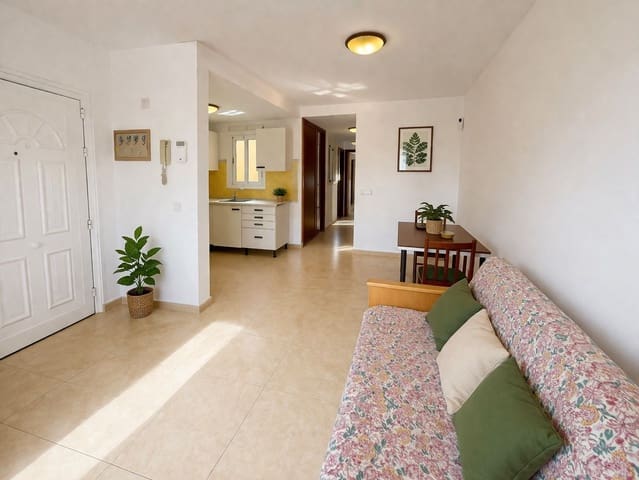 2 soverom Leilighet til salgs i El Matorral, Puerto del Rosario - € 167 000 (Ref: 9690041)