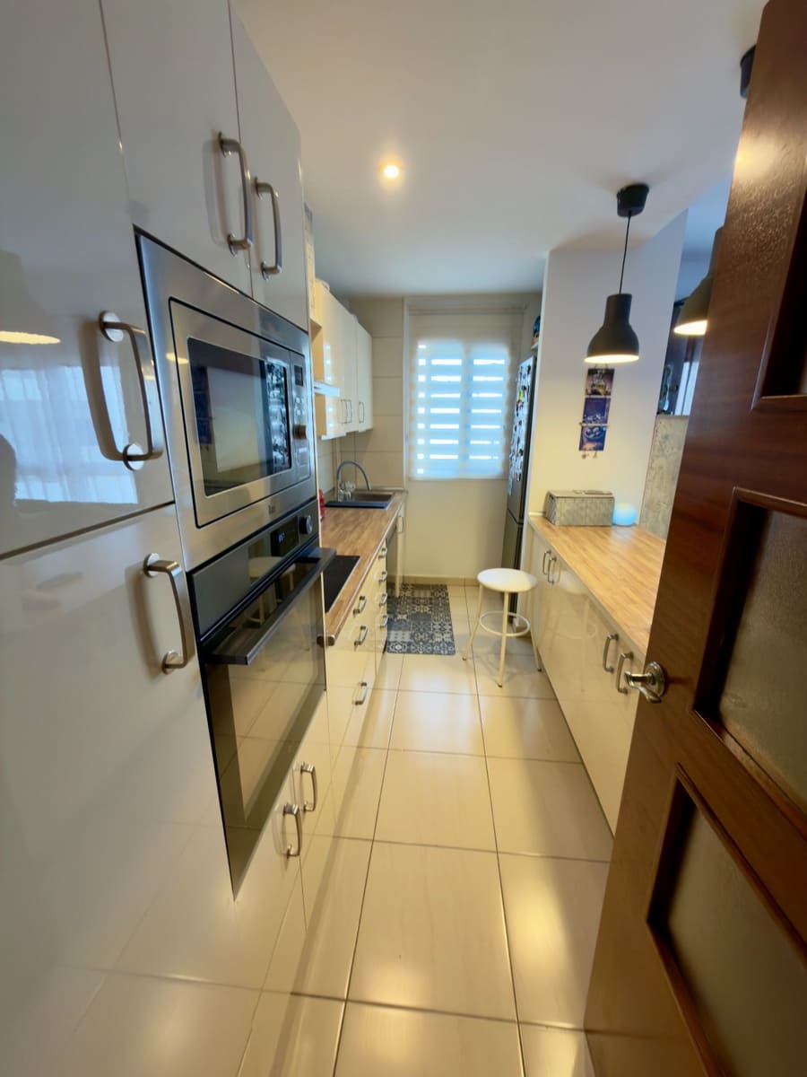 2 bedroom Flat for sale in Puerto del Rosario with garage - € 185,000 (Ref: 9711115)