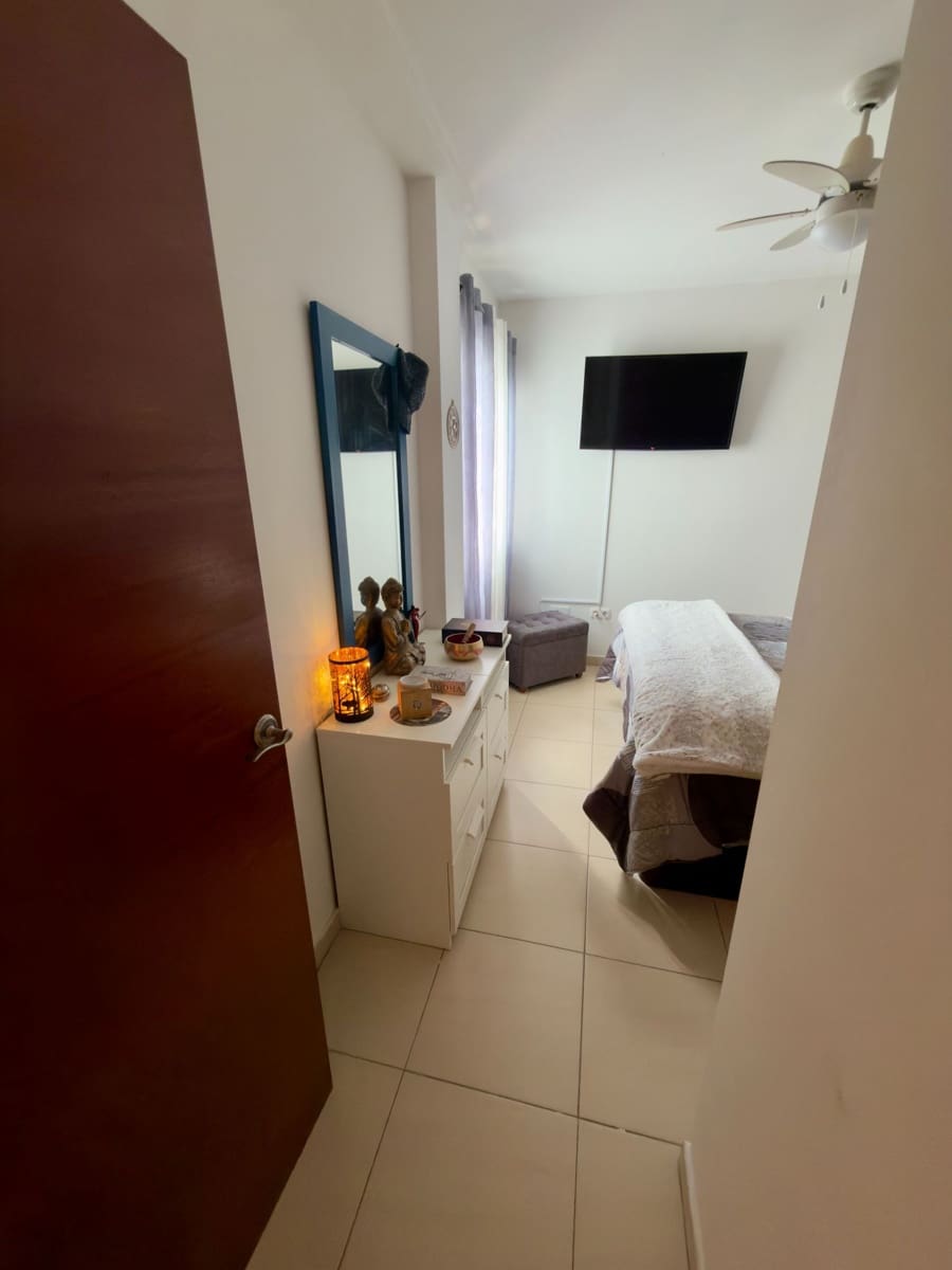 2 bedroom Flat for sale in Puerto del Rosario with garage - € 185,000 (Ref: 9711115)