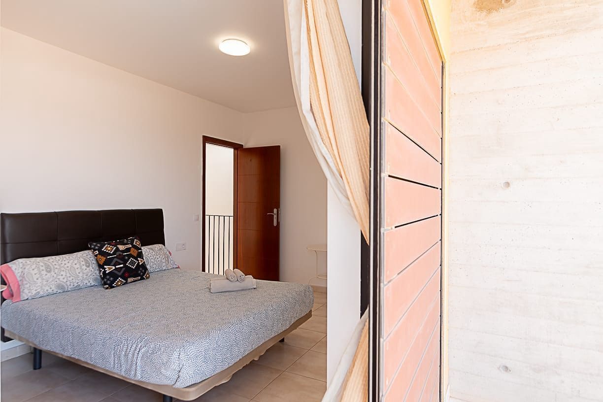 4 quarto Casa em Banda para venda em Costa de Antigua com piscina garagem - 420 000 € (Ref: 9721121)