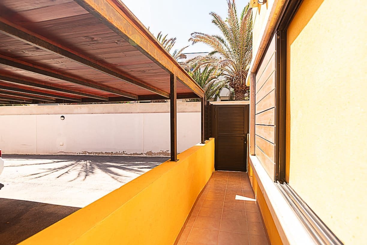 4 quarto Casa em Banda para venda em Costa de Antigua com piscina garagem - 420 000 € (Ref: 9721121)