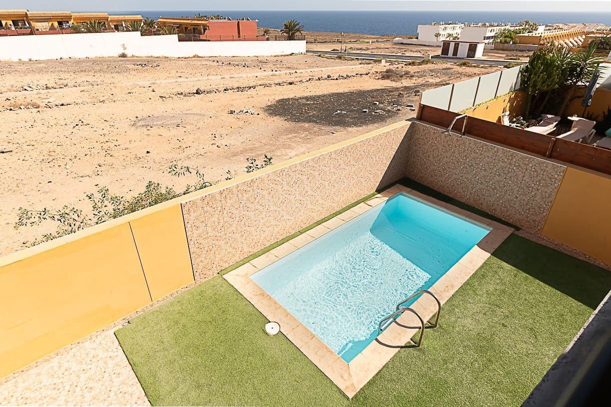 4 quarto Casa em Banda para venda em Costa de Antigua com piscina garagem - 420 000 € (Ref: 9721121)