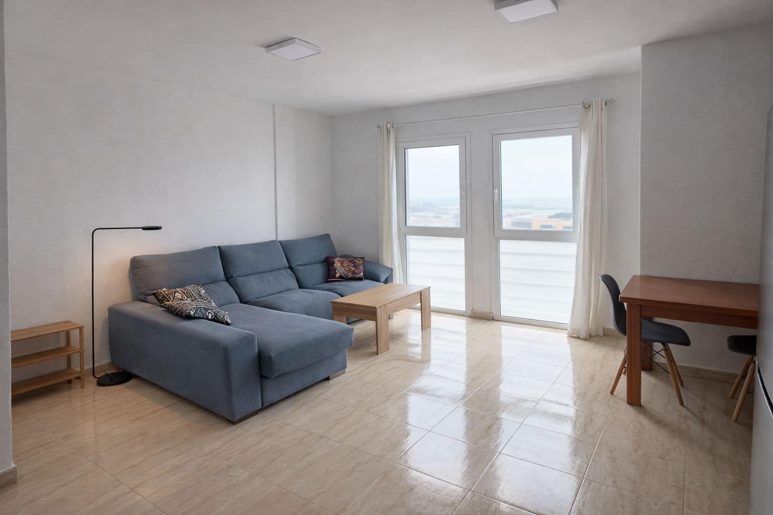 Apartamento de 2 habitaciones en Corralejo en venta - 235.000 € (Ref: 9737989)