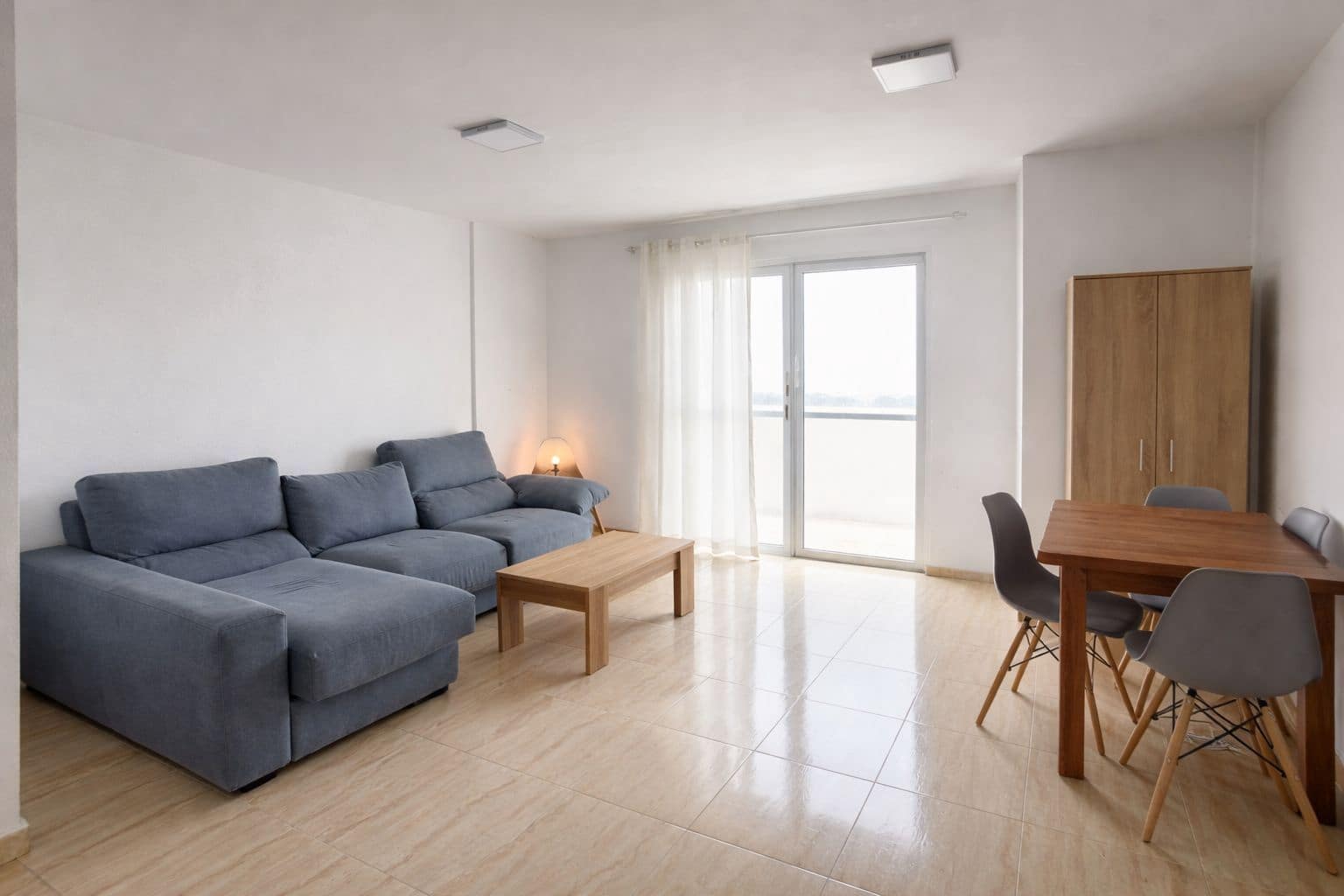 Apartamento de 2 habitaciones en Corralejo en venta - 235.000 € (Ref: 9737989)