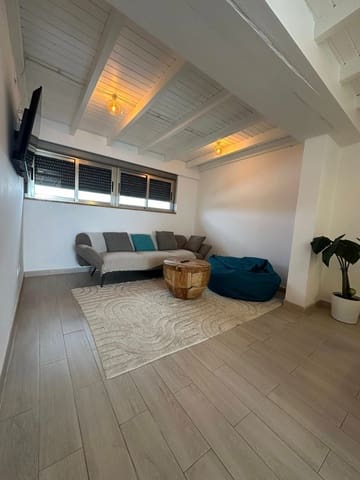 Piso de 2 habitaciones en Corralejo, La Oliva en venta - 285.000 € (Ref: 9737990)