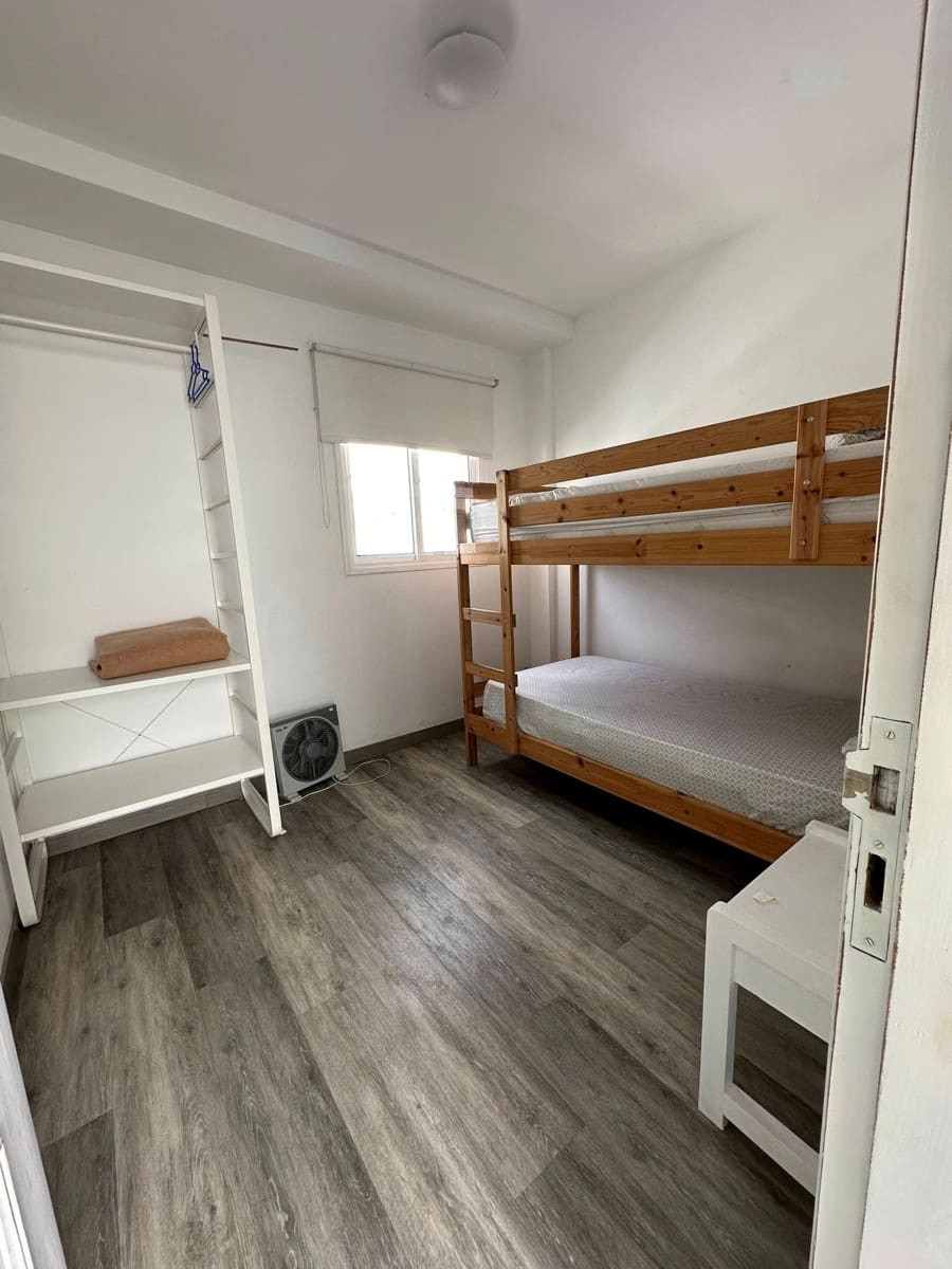 3 bedroom Townhouse for sale in Corralejo - € 265,000 (Ref: 9737991)