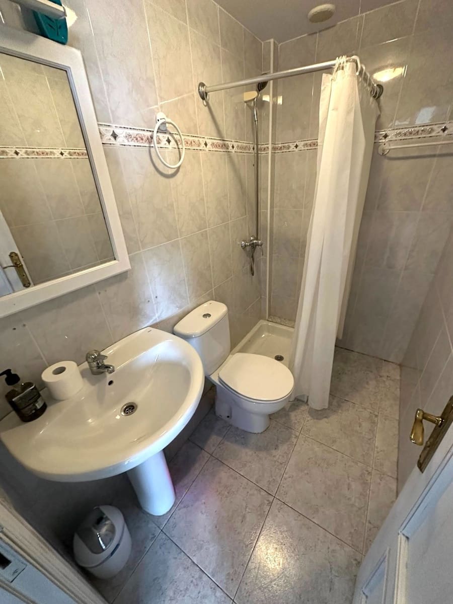 3 bedroom Townhouse for sale in Corralejo - € 265,000 (Ref: 9737991)