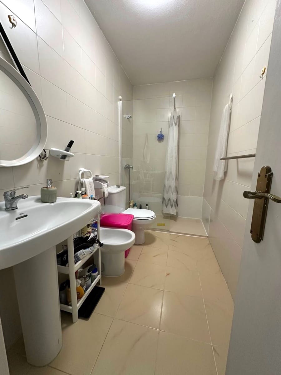 1 bedroom Apartment for sale in Costa de Antigua with pool - € 119,000 (Ref: 9737994)