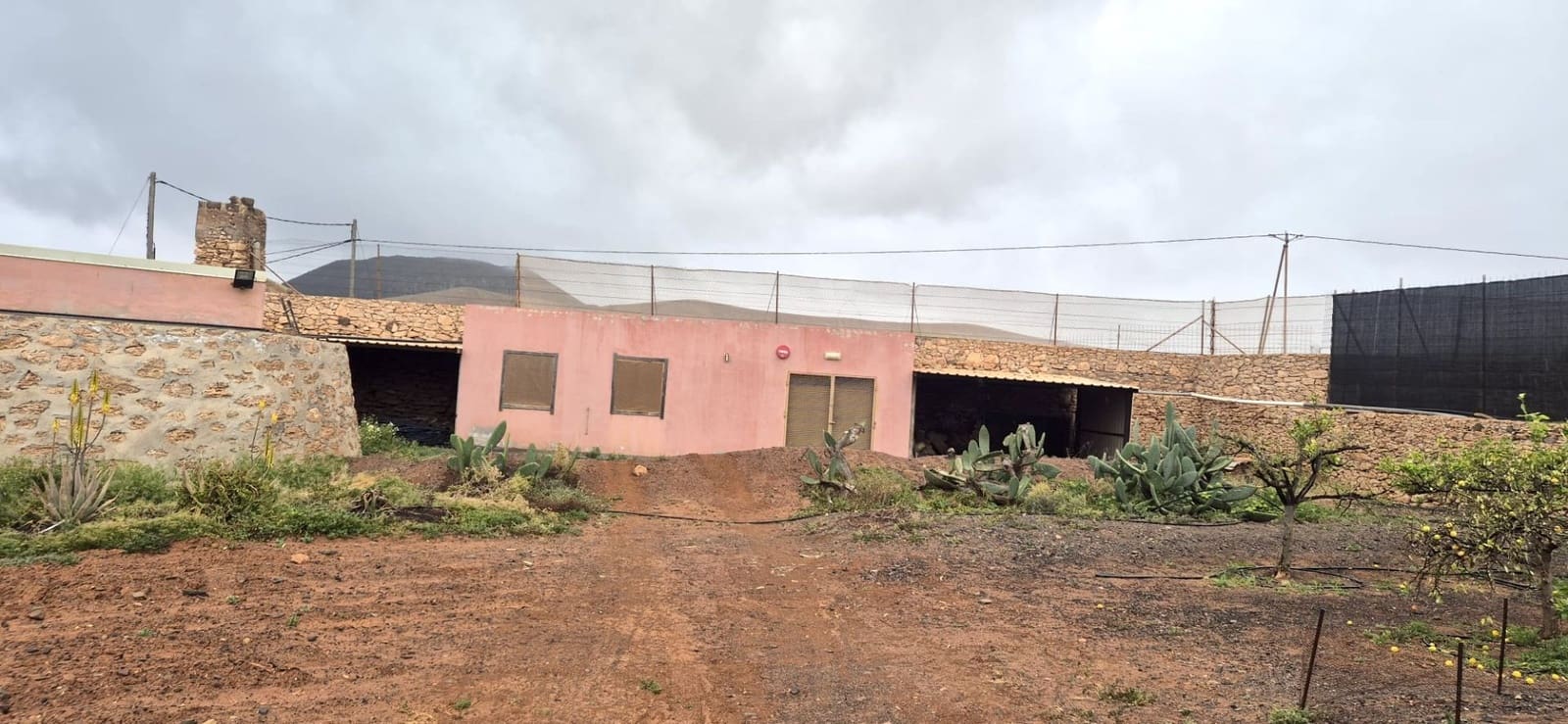 Undeveloped Land for sale in Antigua - € 450,000 (Ref: 9741501)