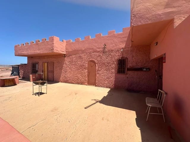 2 bedroom Finca/Country House for sale in Puerto del Rosario - € 390,000 (Ref: 9741502)