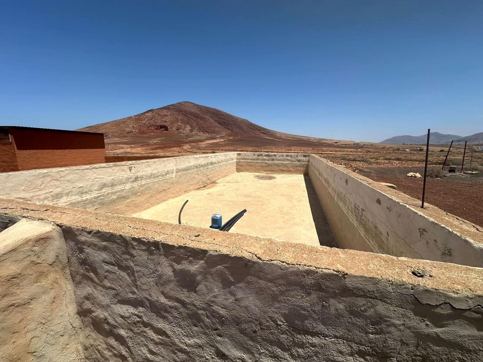 2 sypialnia Finka/Dom wiejski na sprzedaż w Puerto del Rosario - 390 000 € (Ref: 9741502)