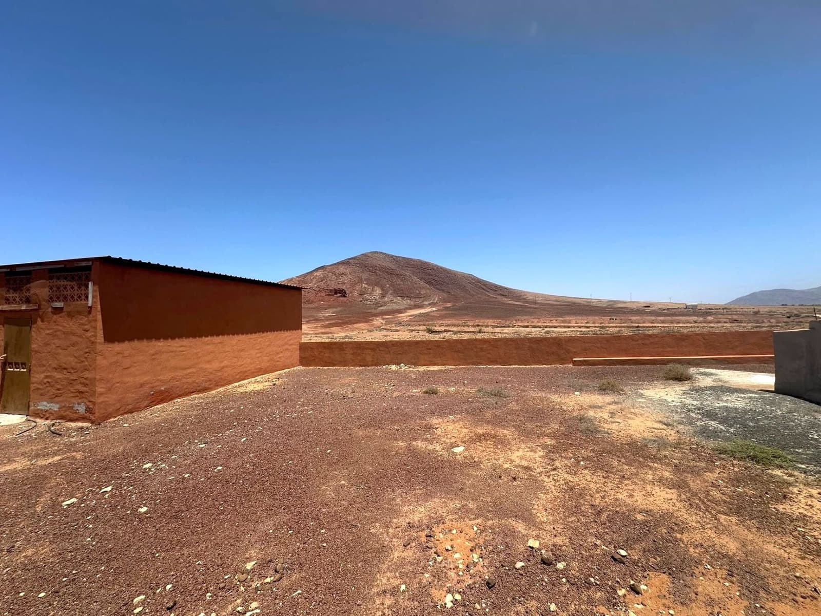 2 sypialnia Finka/Dom wiejski na sprzedaż w Puerto del Rosario - 390 000 € (Ref: 9741502)