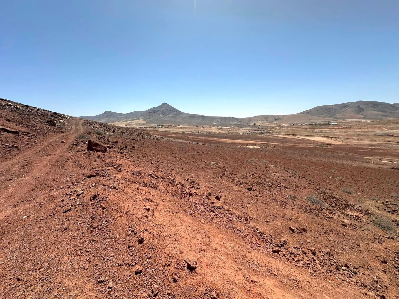 2 sypialnia Finka/Dom wiejski na sprzedaż w Puerto del Rosario - 390 000 € (Ref: 9741502)