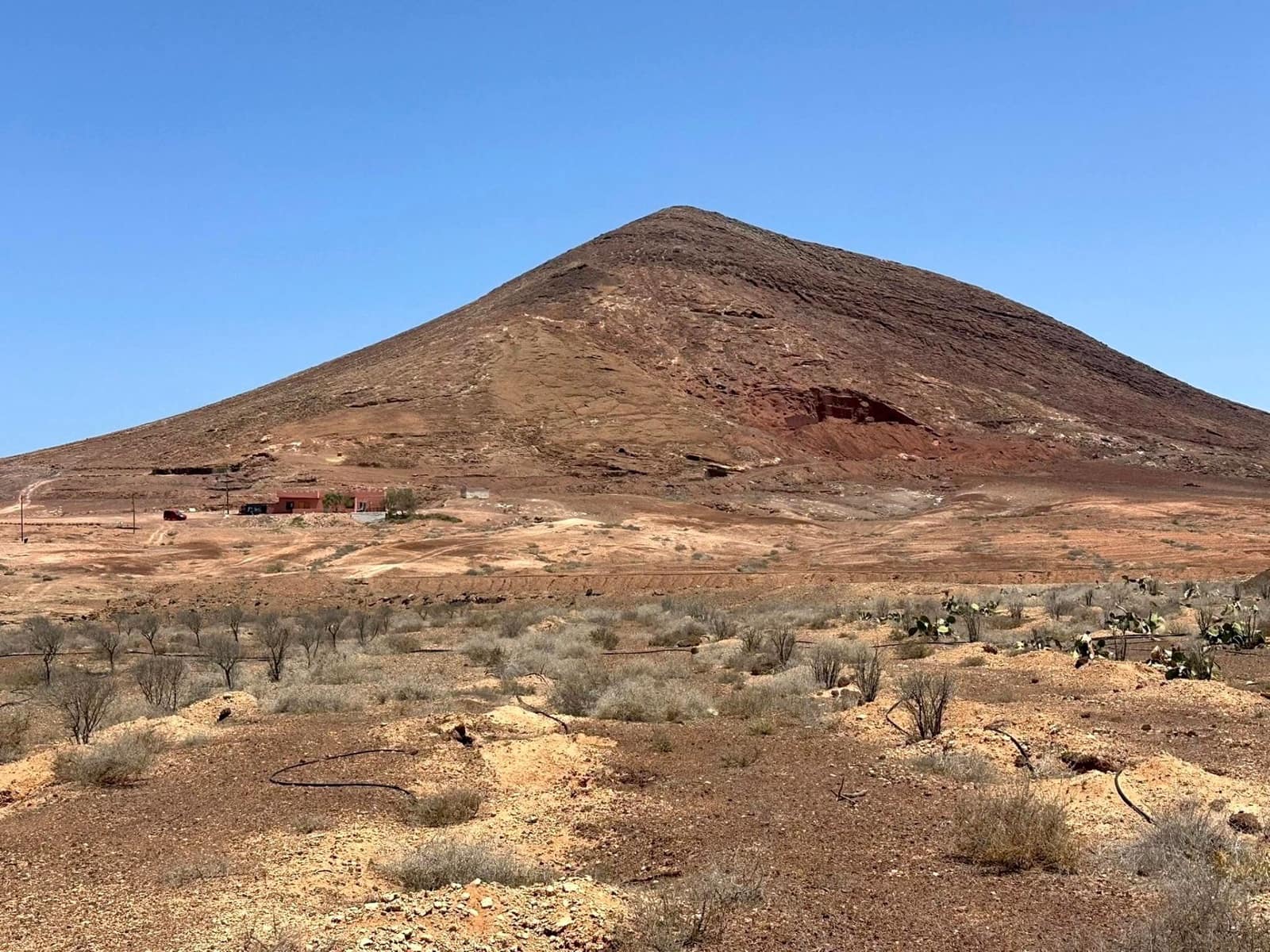 2 sypialnia Finka/Dom wiejski na sprzedaż w Puerto del Rosario - 390 000 € (Ref: 9741502)