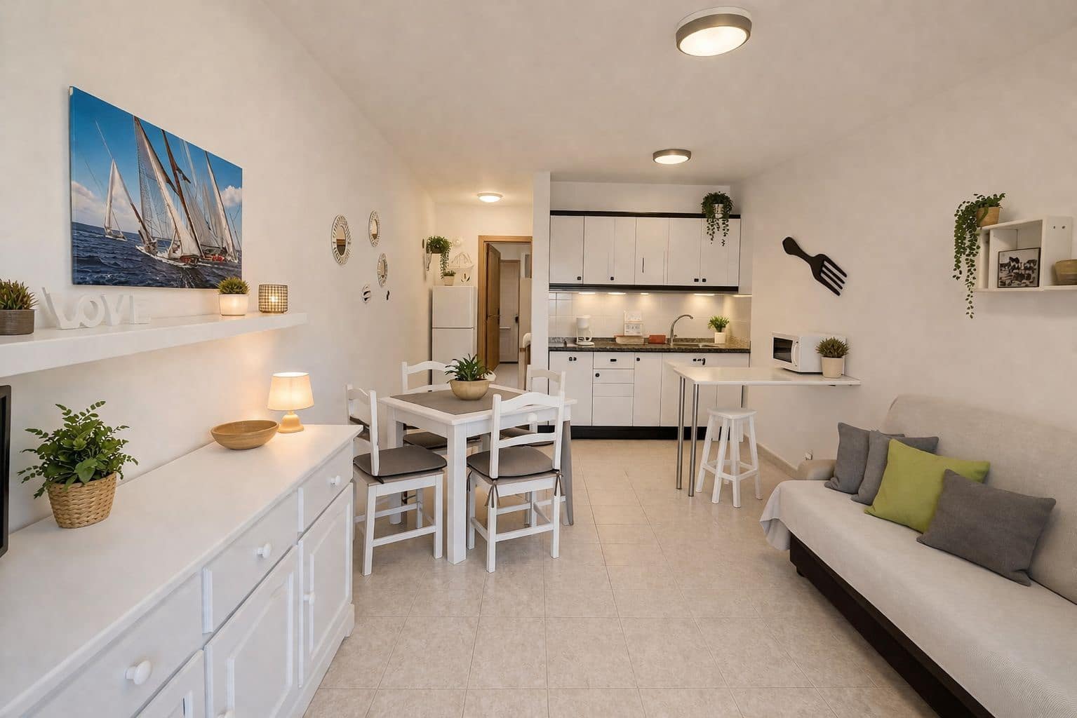 1 bedroom Apartment for sale in Costa de Antigua with pool - € 145,000 (Ref: 9746840)