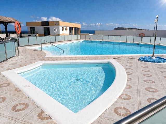 1 bedroom Apartment for sale in Costa de Antigua, Antigua with pool - € 145,000 (Ref: 9746840)