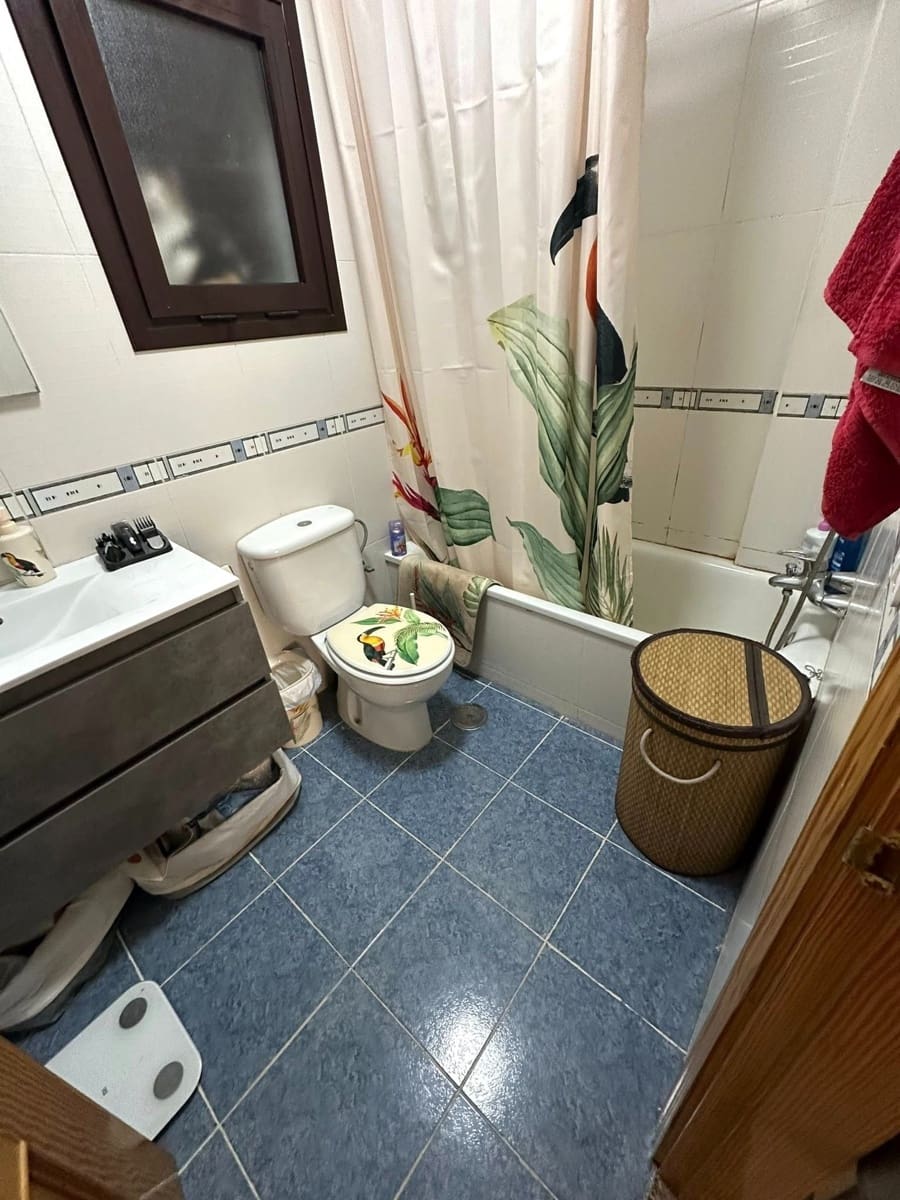 4 soveværelse Byhus til salg i El Matorral med garage - € 295.000 (Ref: 9772711)