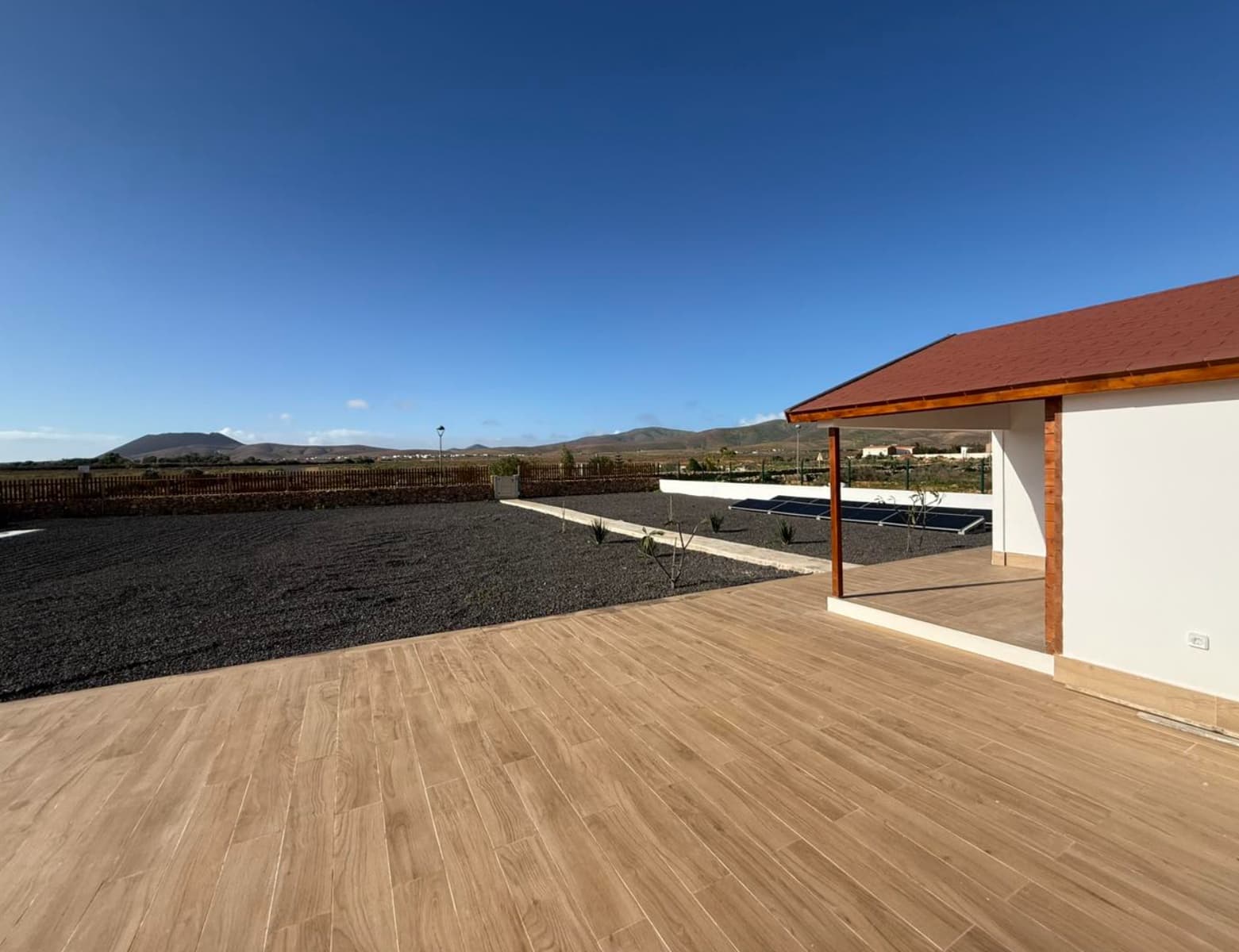 2 bedroom Semi-detached Villa for sale in Antigua - € 230,000 (Ref: 9780127)