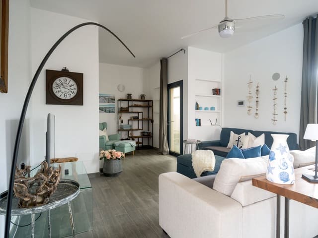 3 soveværelse Villa til salg i Lajares, La Oliva med swimmingpool garage - € 1.600.000 (Ref: 9787606)