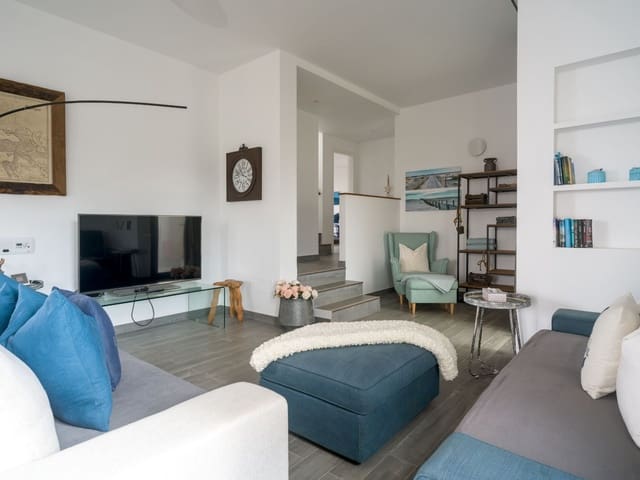 3 soveværelse Villa til salg i Lajares, La Oliva med swimmingpool garage - € 1.600.000 (Ref: 9787606)