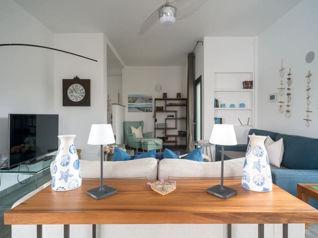 3 soveværelse Villa til salg i Lajares, La Oliva med swimmingpool garage - € 1.600.000 (Ref: 9787606)