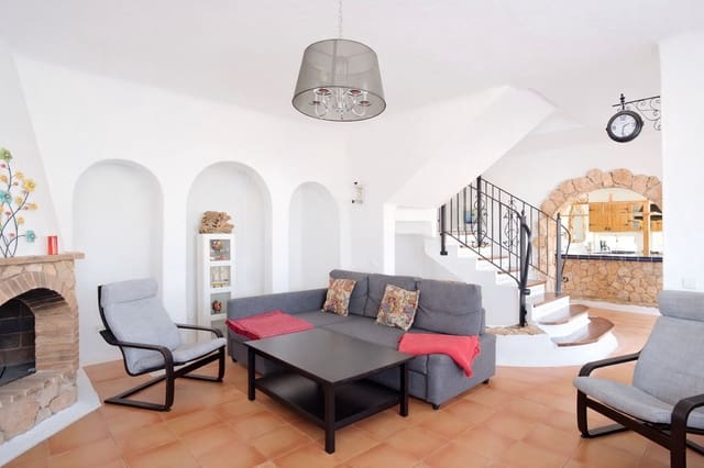 7 Zimmer Villa zu verkaufen in Tarajalejo, Tuineje mit Pool Garage - 650.000 € (Ref: 9794078)