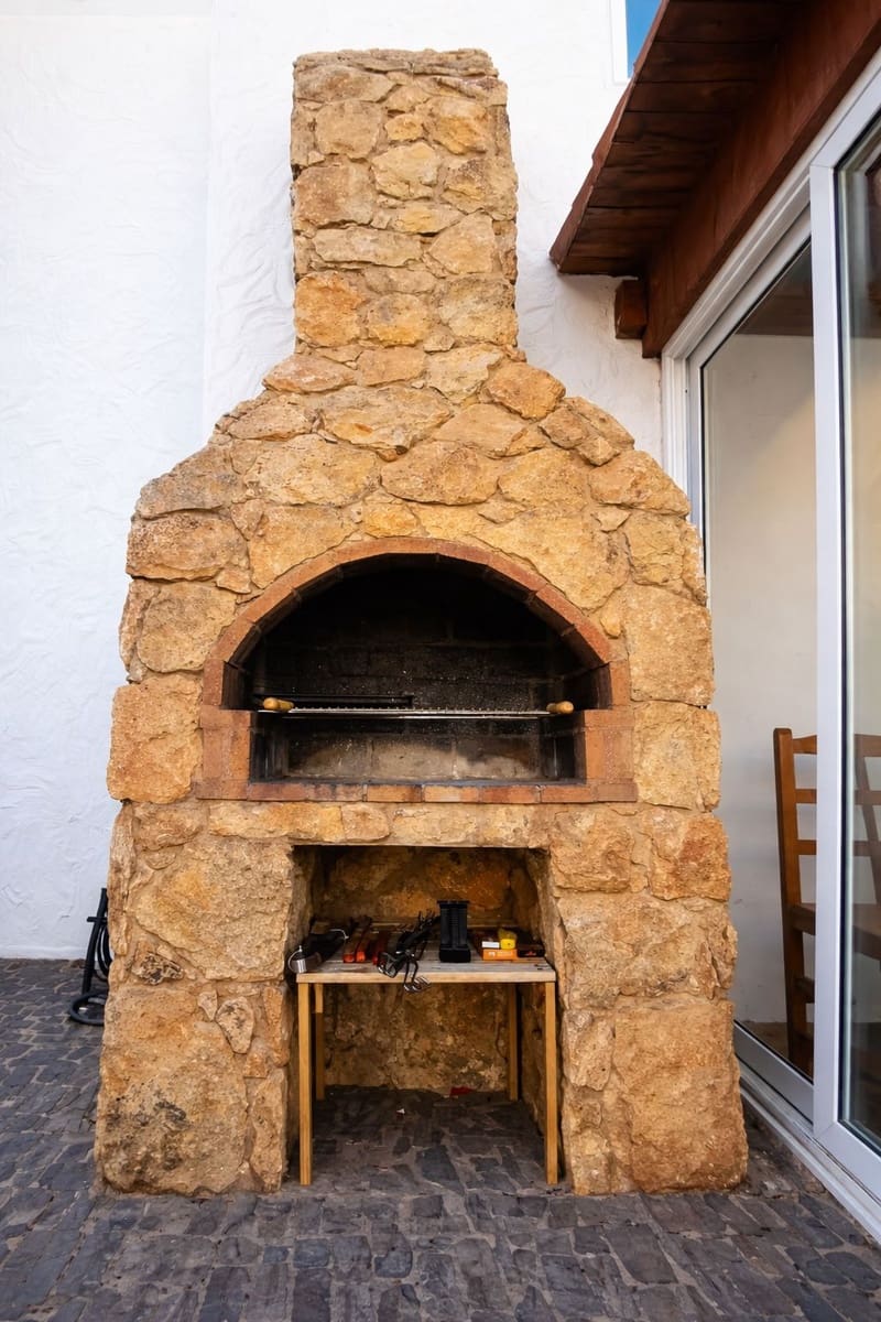 7 Zimmer Villa zu verkaufen in Tarajalejo mit Pool Garage - 650.000 € (Ref: 9794078)