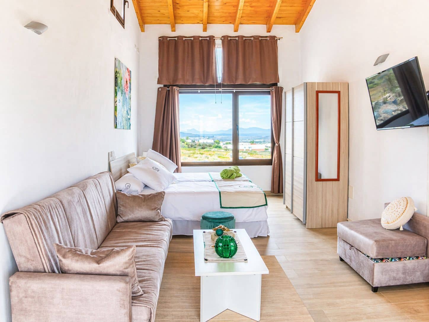 5 bedroom Villa for sale in Villaverde with pool - € 1,530,000 (Ref: 9796283)