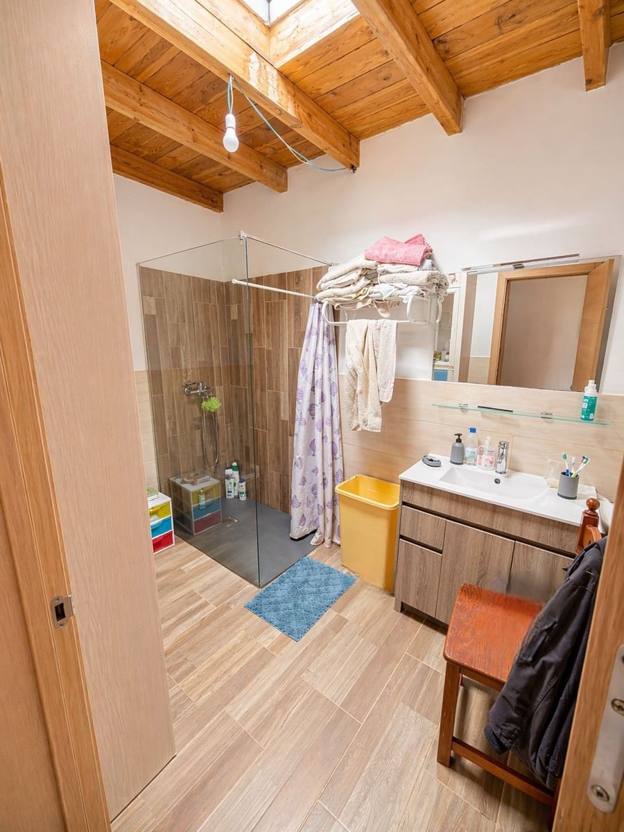 3 camera da letto Finca/Casa di Campagna in vendita in Antigua con garage - 750.000 € (Rif: 9798680)