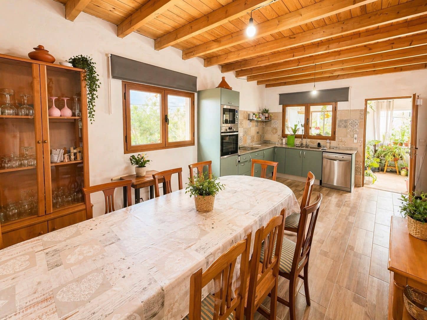 3 camera da letto Finca/Casa di Campagna in vendita in Antigua con garage - 750.000 € (Rif: 9798680)