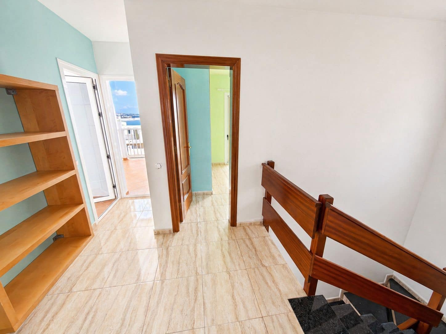 4 soveværelse Byhus til salg i Puerto del Rosario med garage - € 350.000 (Ref: 9807663)