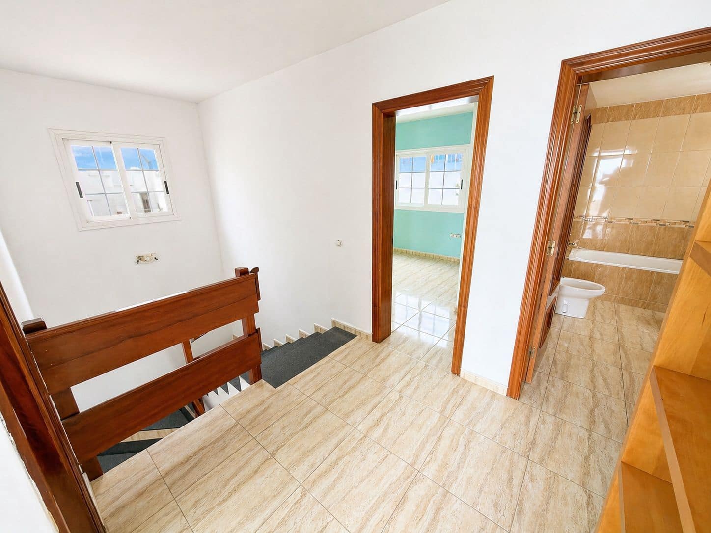 4 soveværelse Byhus til salg i Puerto del Rosario med garage - € 350.000 (Ref: 9807663)