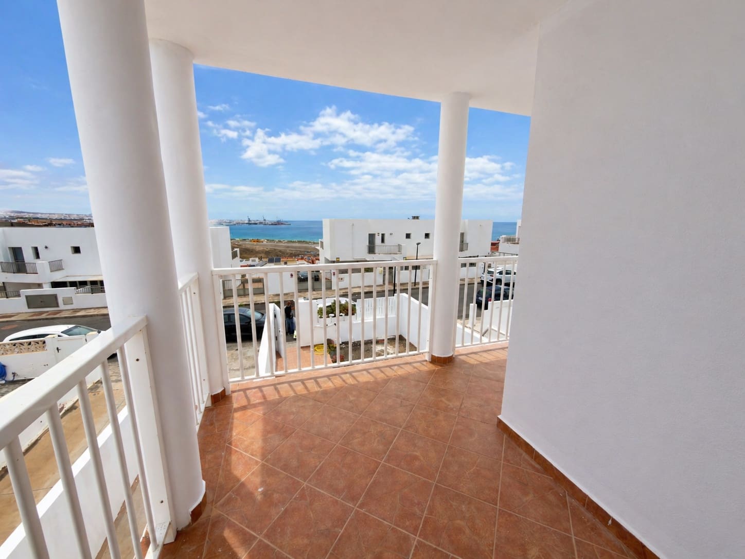 4 soveværelse Byhus til salg i Puerto del Rosario med garage - € 350.000 (Ref: 9807663)