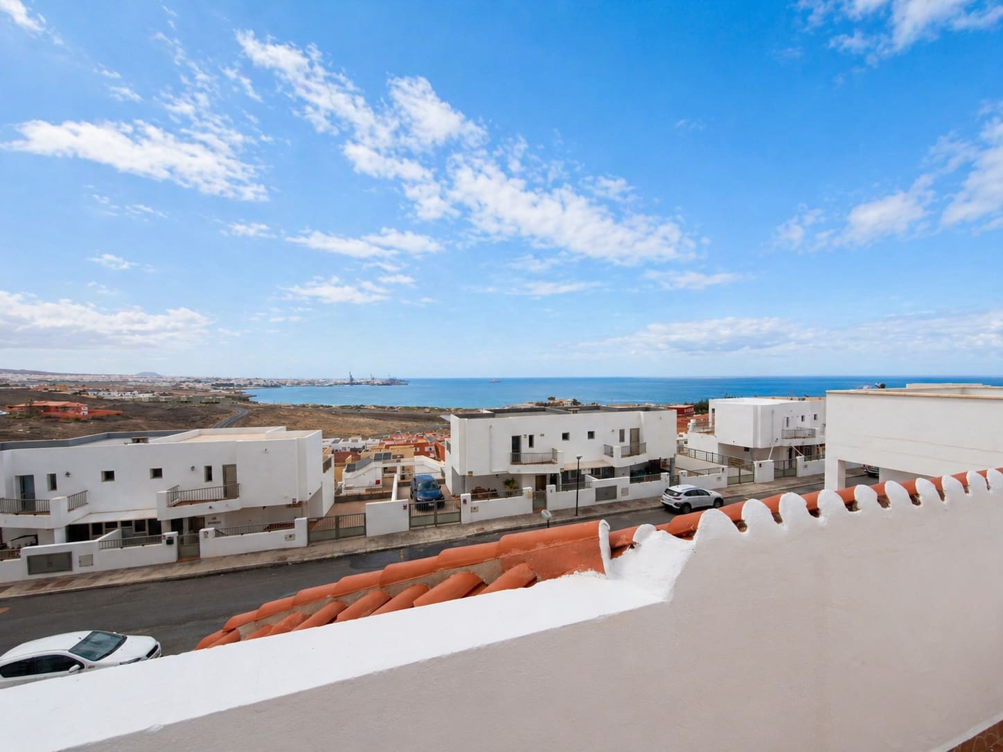 4 soveværelse Byhus til salg i Puerto del Rosario med garage - € 350.000 (Ref: 9807663)