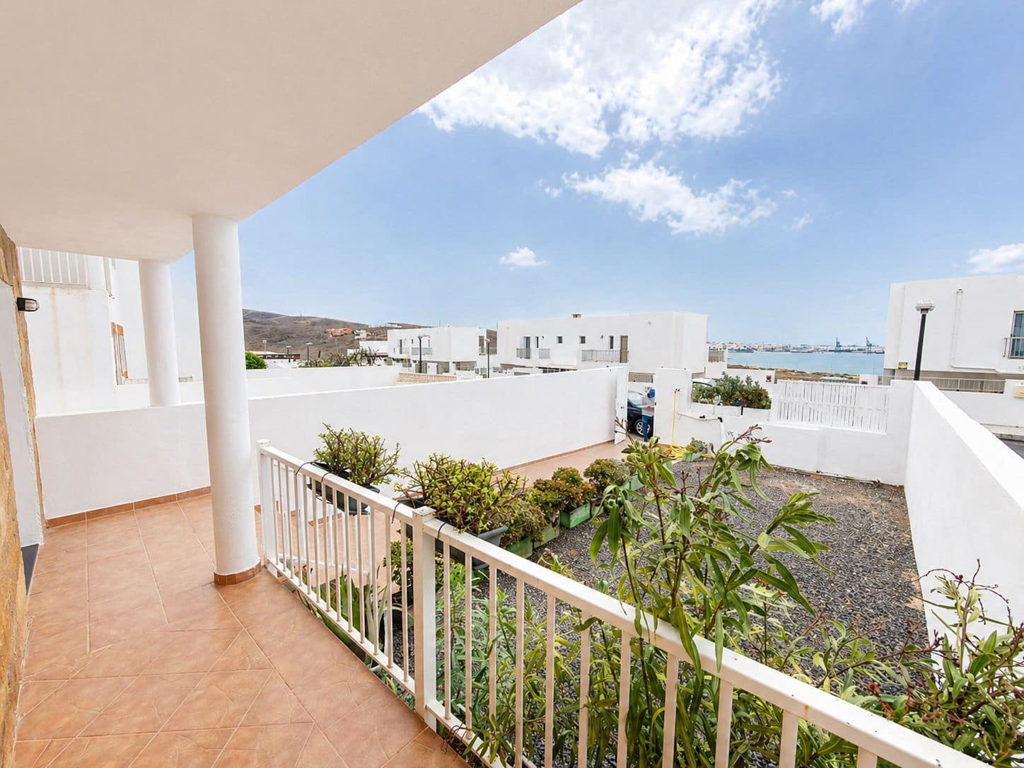 4 soveværelse Byhus til salg i Puerto del Rosario med garage - € 350.000 (Ref: 9807663)