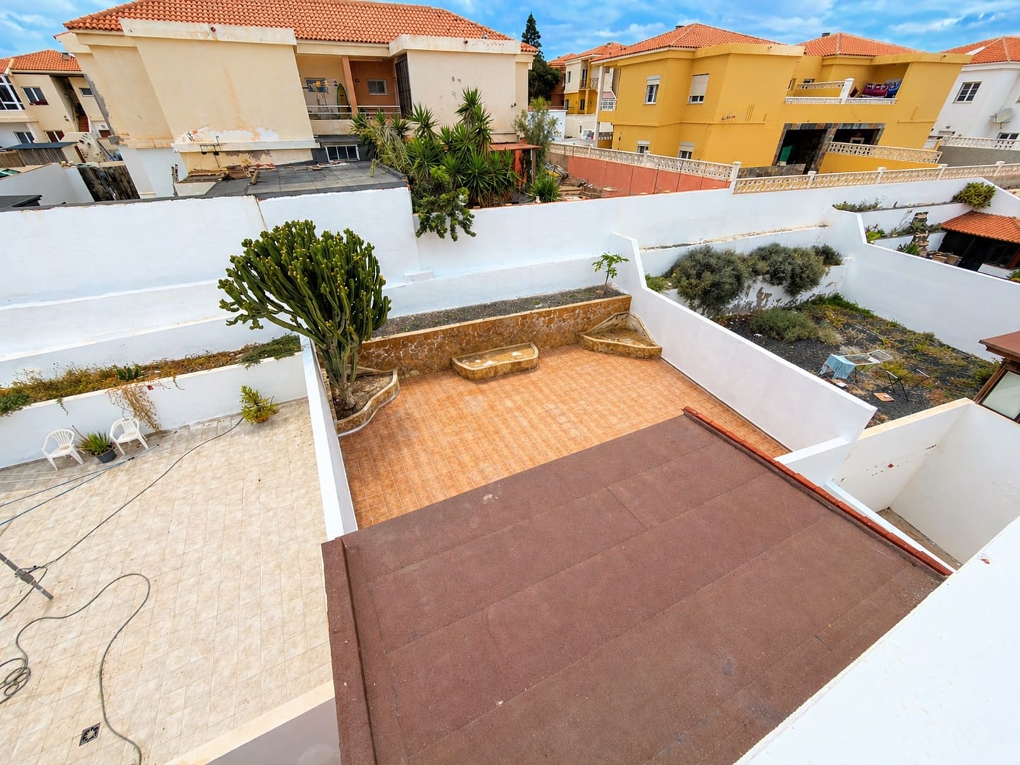 4 soveværelse Byhus til salg i Puerto del Rosario med garage - € 350.000 (Ref: 9807663)