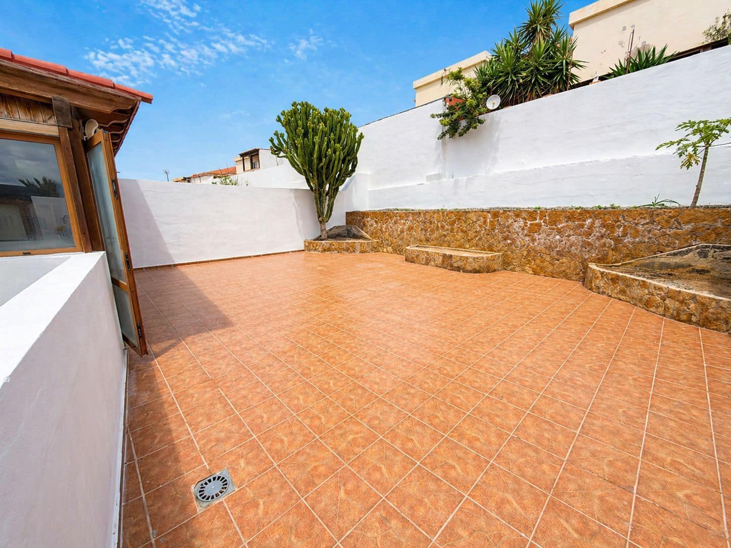 4 soveværelse Byhus til salg i Puerto del Rosario med garage - € 350.000 (Ref: 9807663)